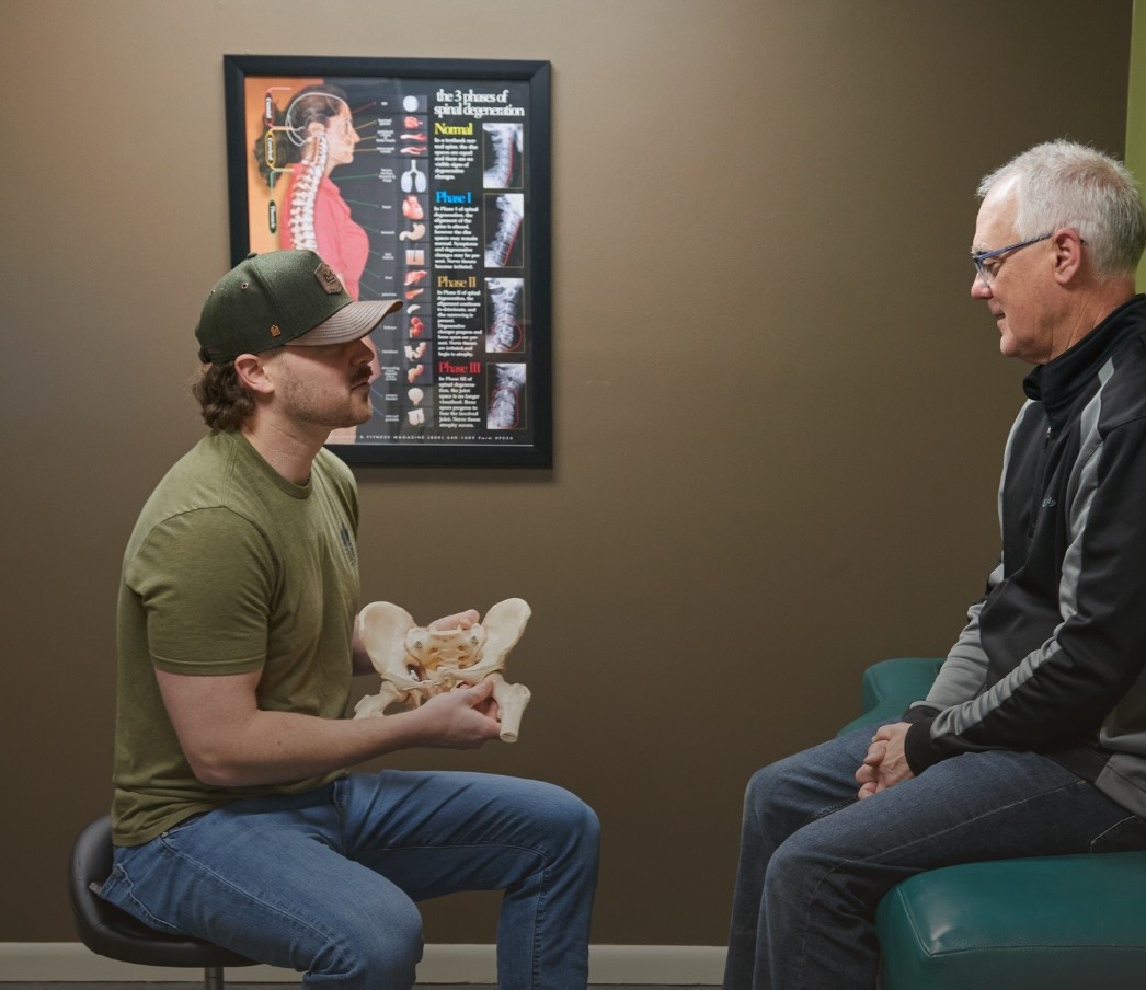 Grand Rapids Chiropractor Offers Breakthrough Alternative to Spinal Surgery